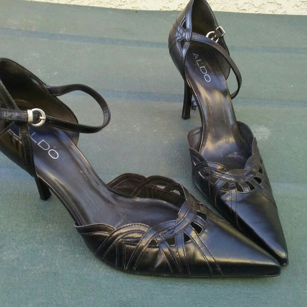 Aldo black heels